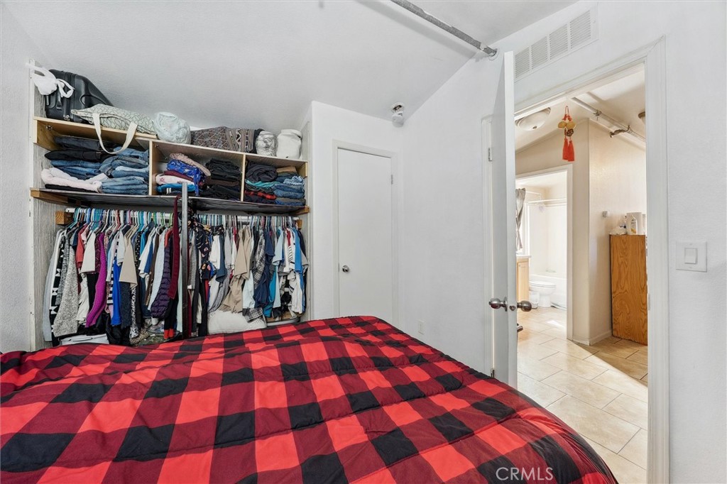 MLS #OR25091866 image #12