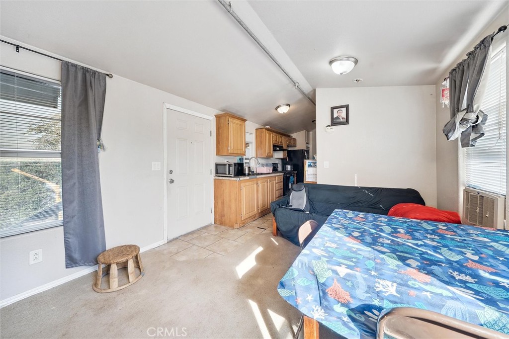 MLS #OR25091866 image #5