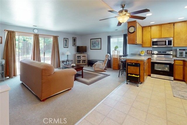 MLS #OR25110345 image #7