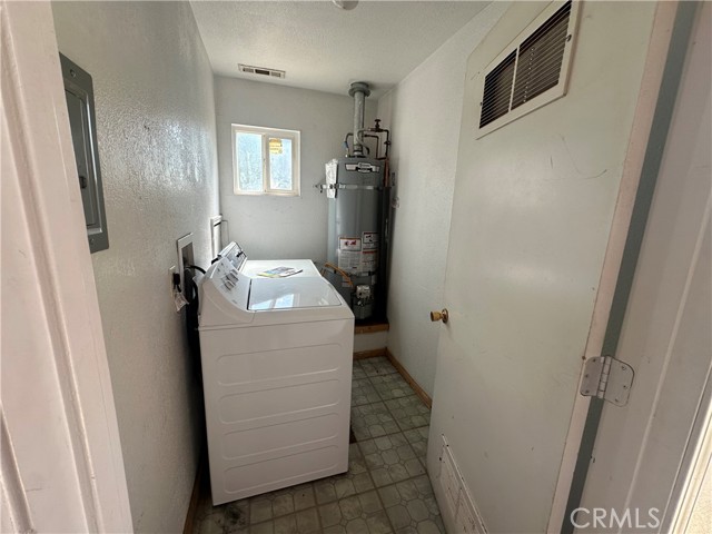 MLS #OR25112505 image #2