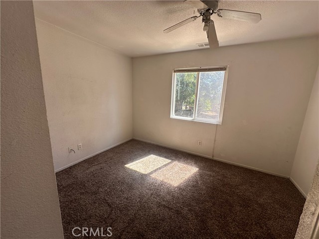 MLS #OR25112505 image #9