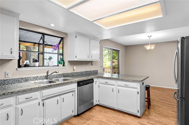 MLS #OR25142552 image #17