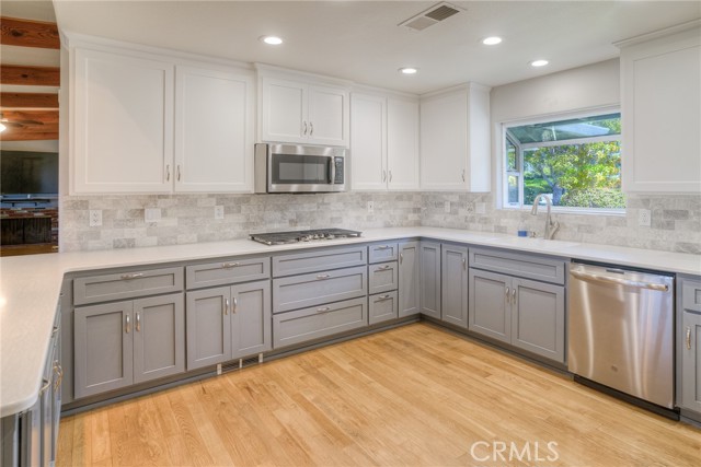 MLS #OR25176049 image #8