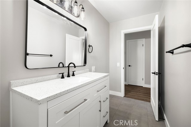 MLS #OR25230012 image #12