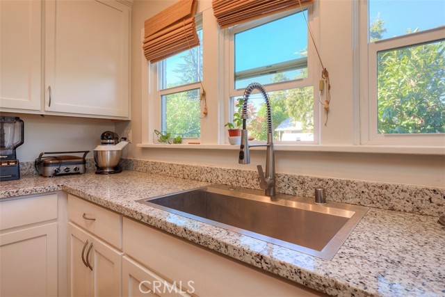 MLS #OR25242880 image #10