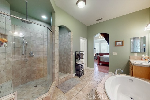 MLS #OR25252993 image #30