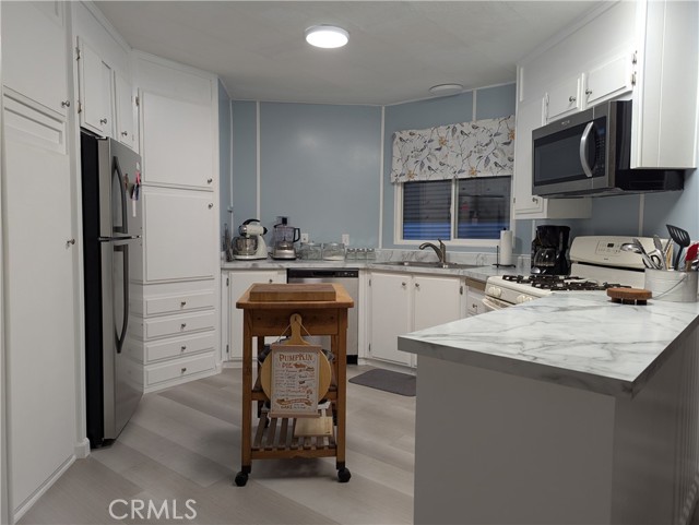 MLS #OR25254370 image #3