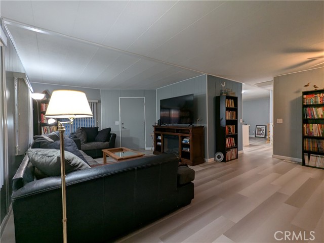 MLS #OR25254370 image #8