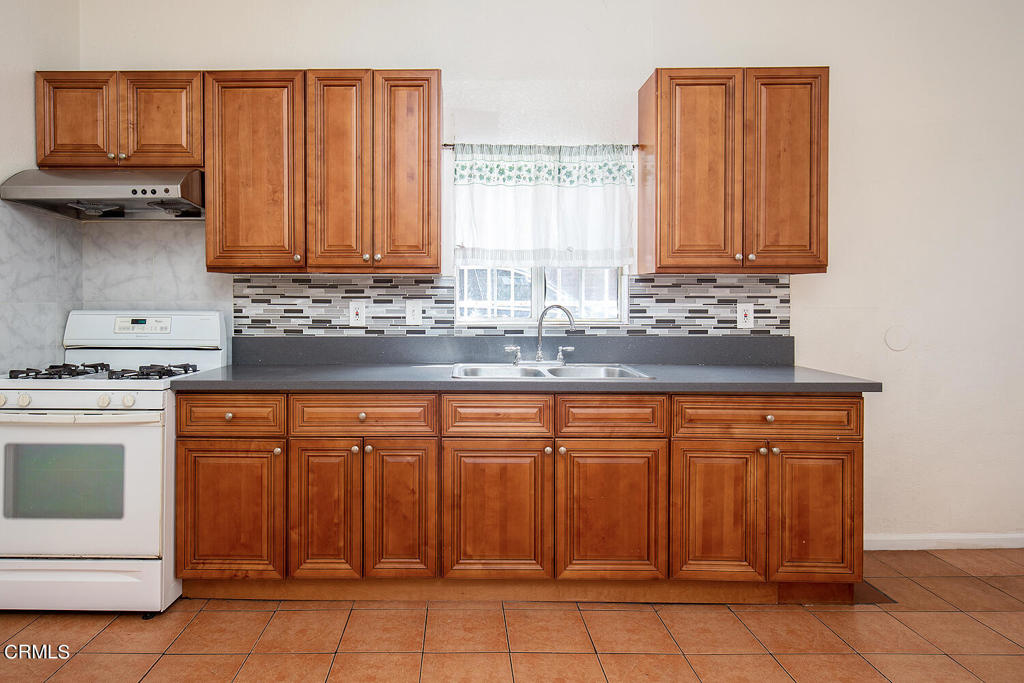 MLS #P1-18725 image #12