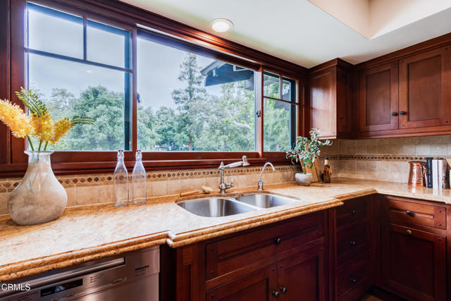 MLS #P1-22063 image #11