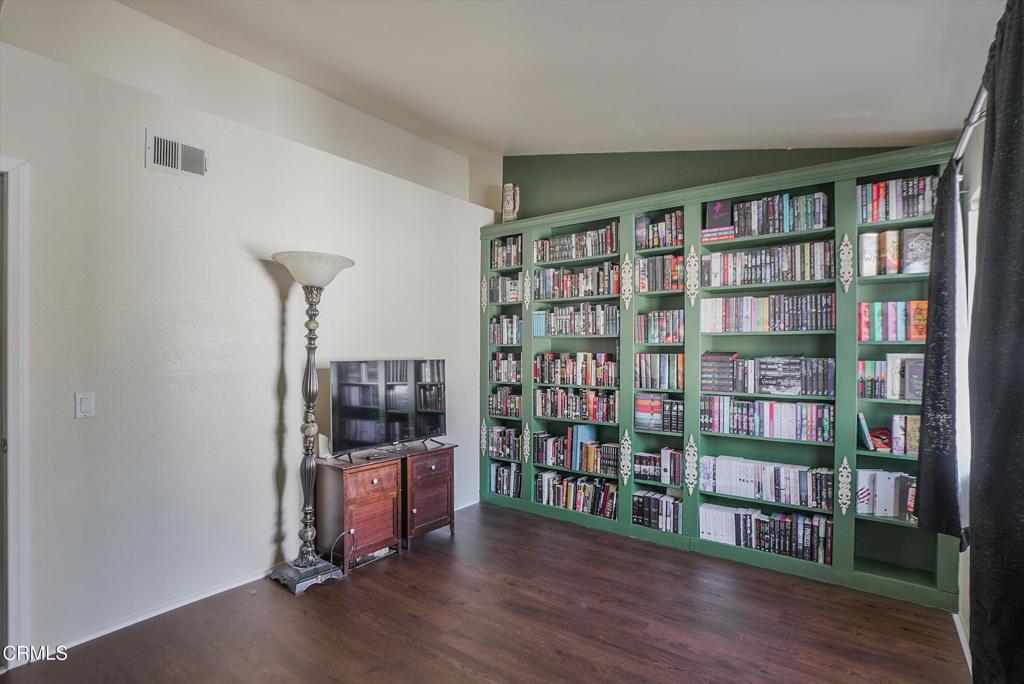 MLS #P1-22731 image #3