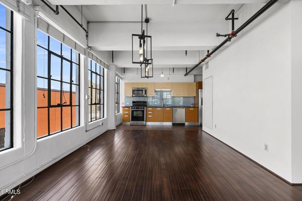 MLS #P1-22904 image #8