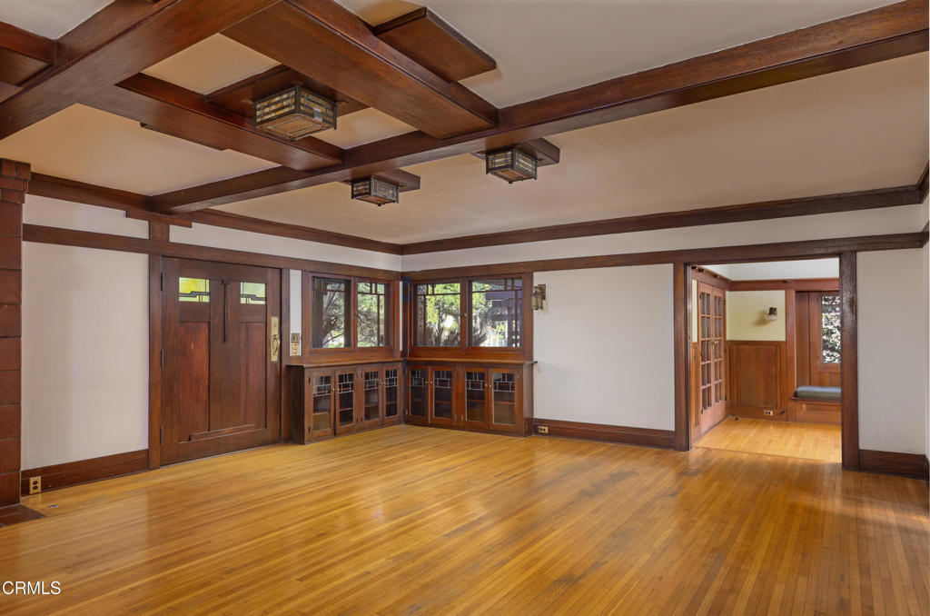 MLS #P1-23538 image #9