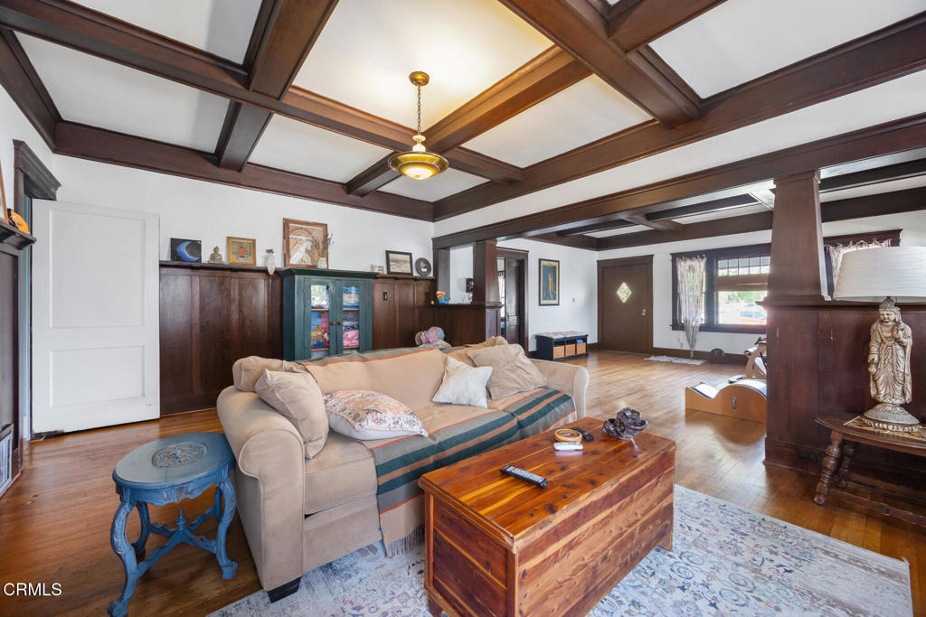 MLS #P1-23851 image #10