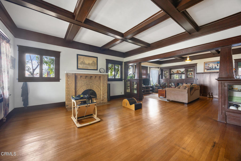 MLS #P1-23851 image #6