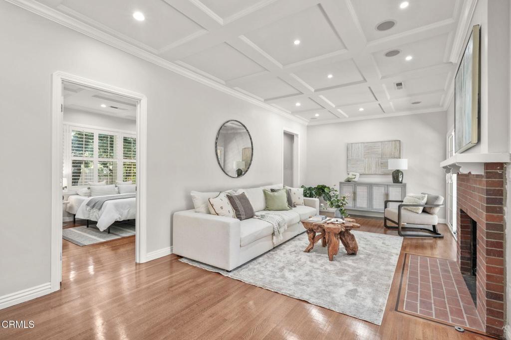 MLS #P1-23887 image #12