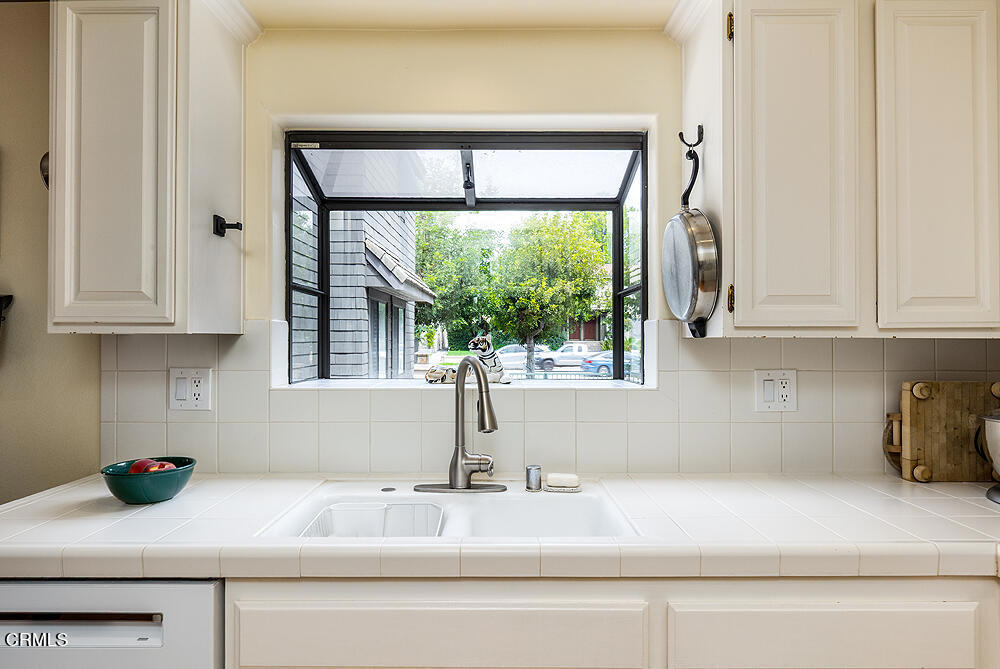 MLS #P1-23917 image #11