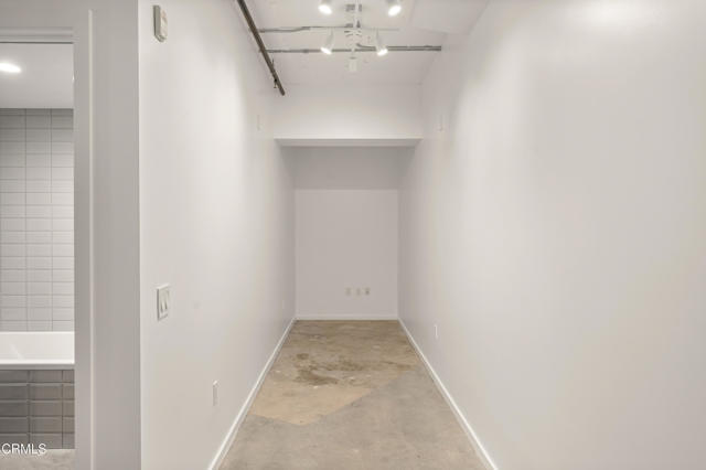 MLS #P1-23930 img 40