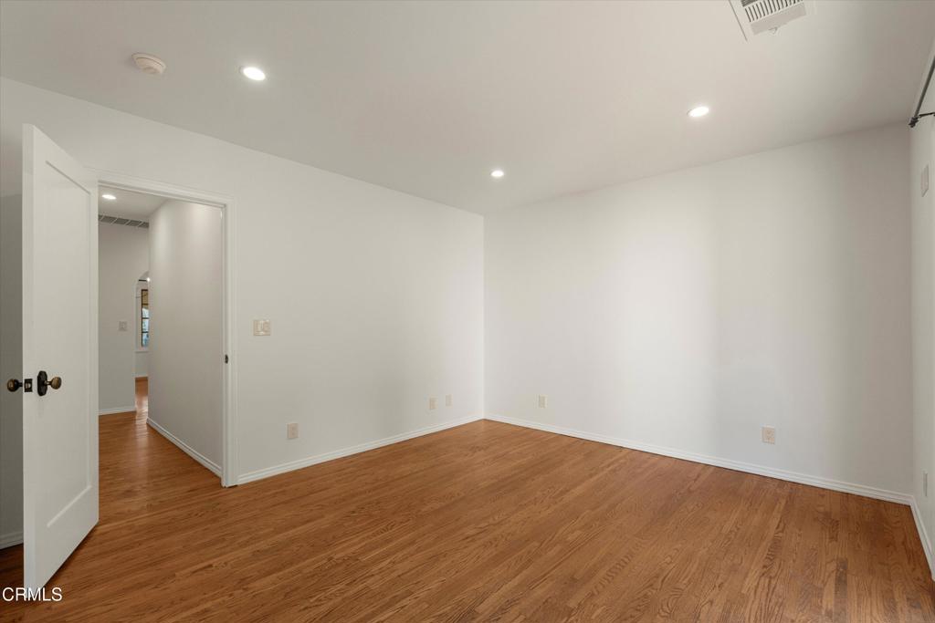 MLS #P1-23932 image #19