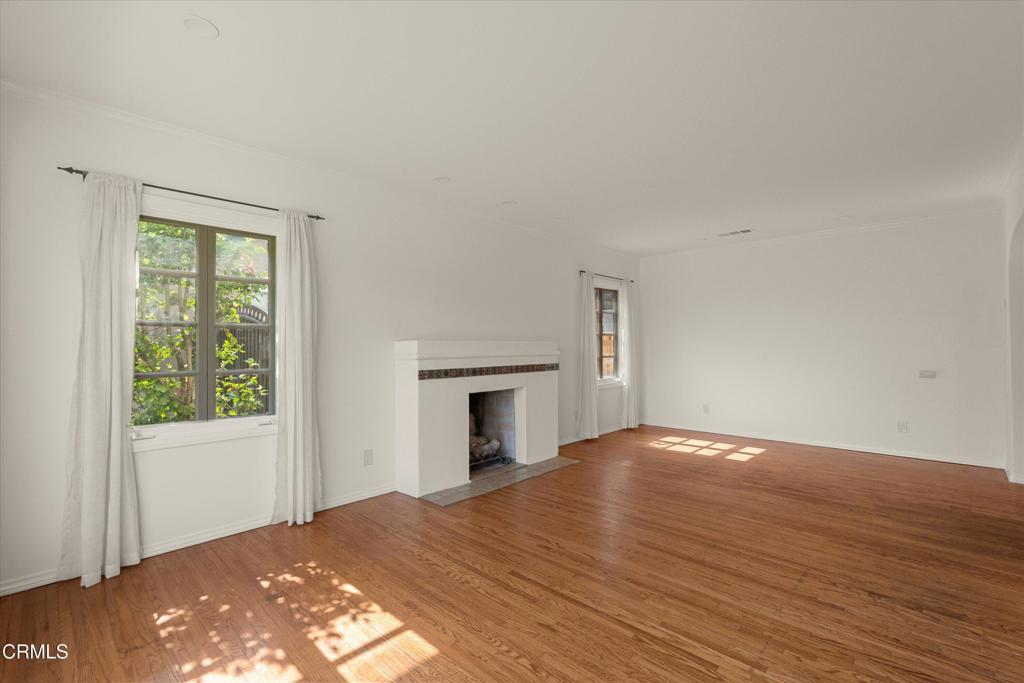 MLS #P1-23932 image #4