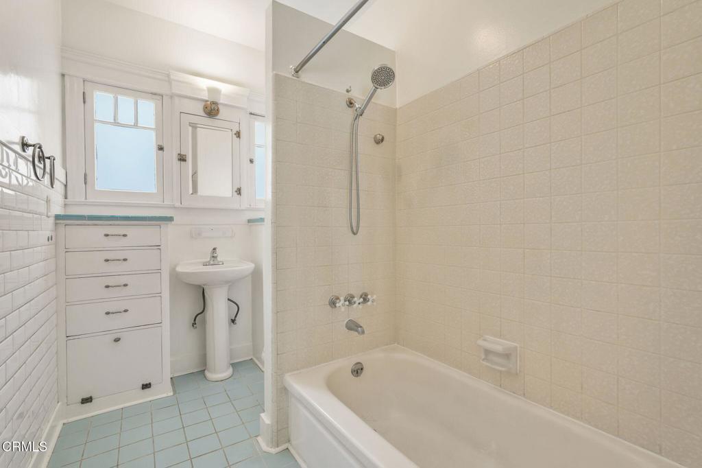 MLS #P1-23943 image #16