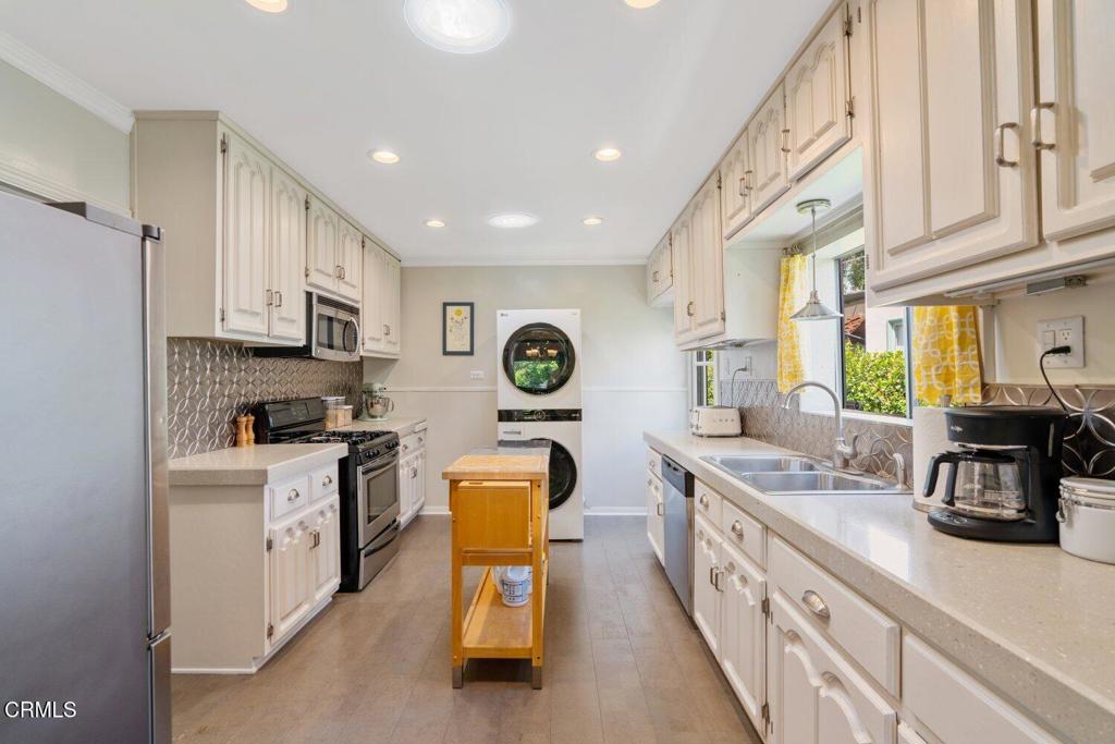 MLS #P1-23952 image #12