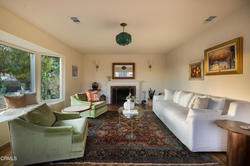 MLS #P1-23980 image #1