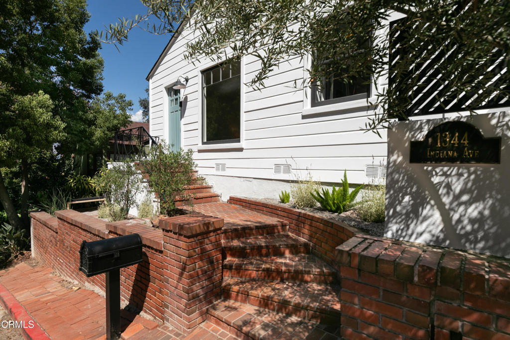 MLS #P1-23995 image #1