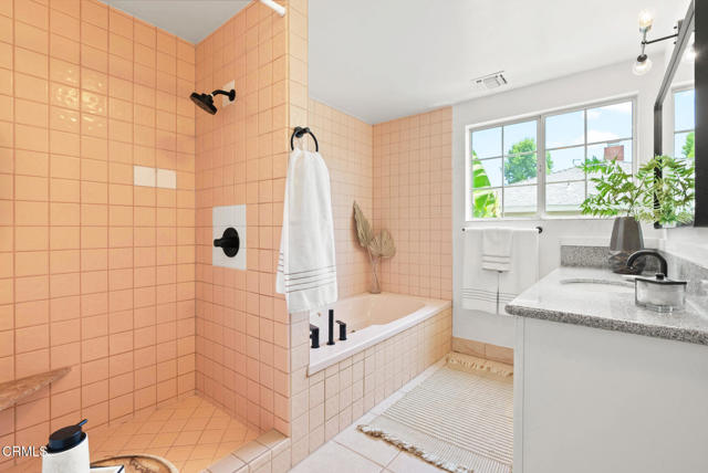 MLS #P1-24071 image #20