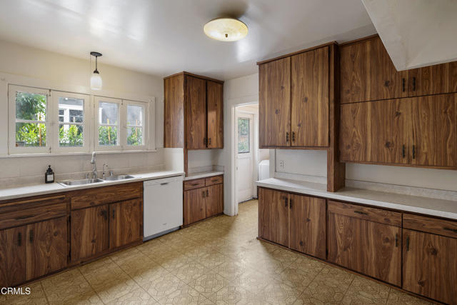 MLS #P1-24084 image #12