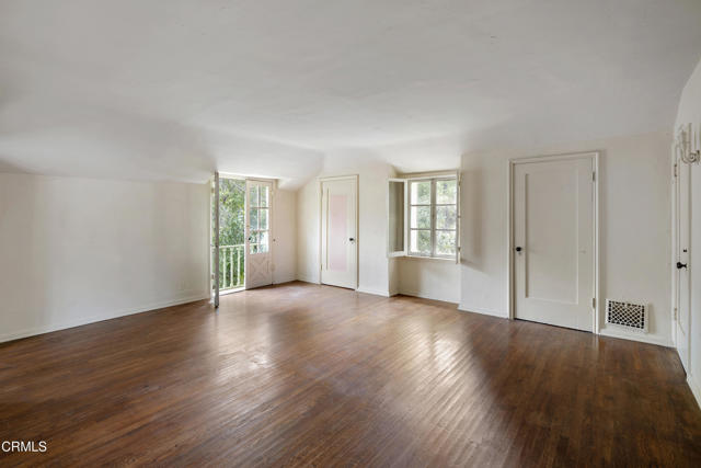 MLS #P1-24084 image #24