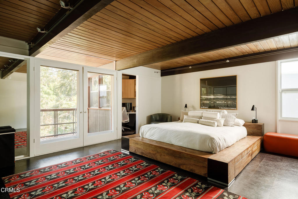 MLS #P1-24104 image #12