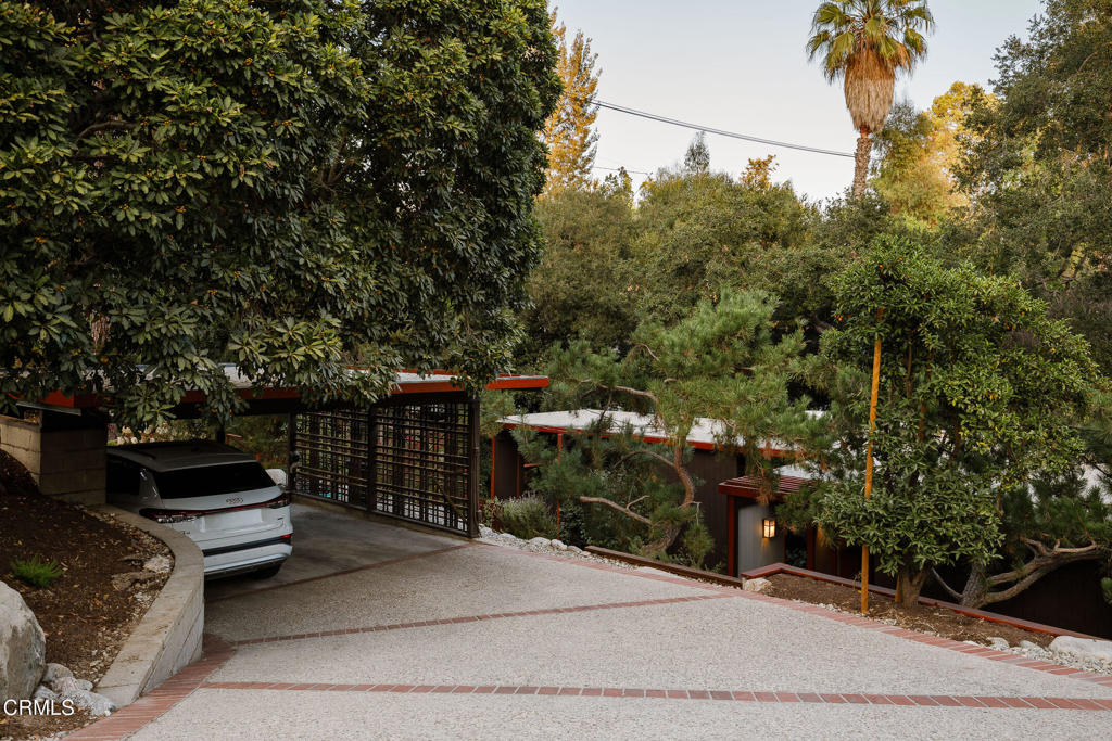 MLS #P1-24104 image #19