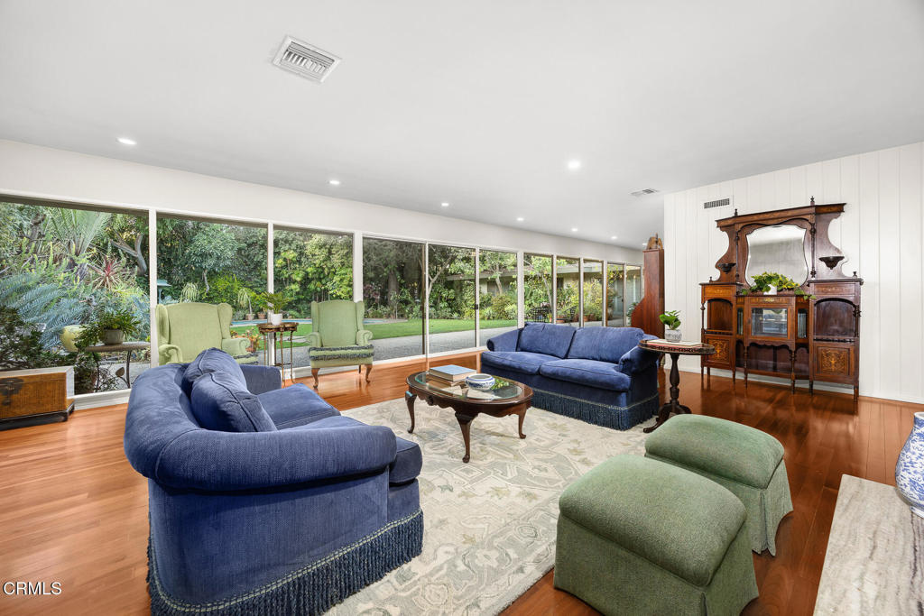 MLS #P1-24117 image #10