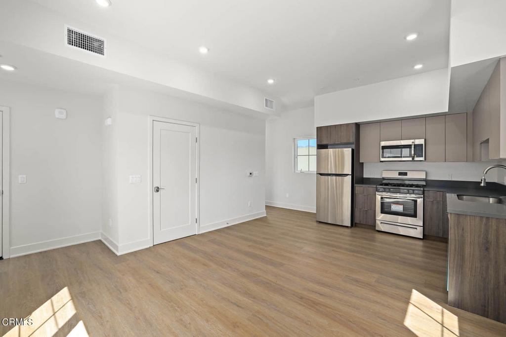 MLS #P1-24122 image #7