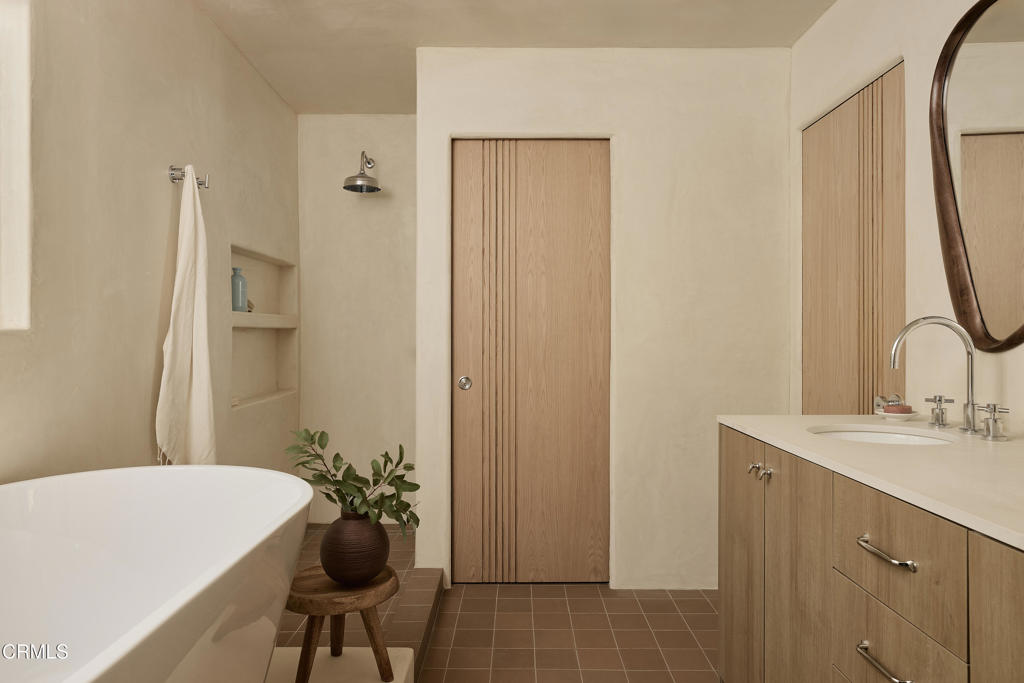 MLS #P1-24140 image #30