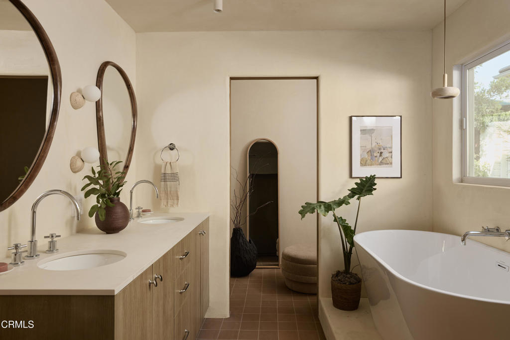 MLS #P1-24140 image #31