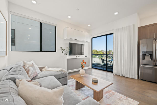 MLS #P1-24157 image #2