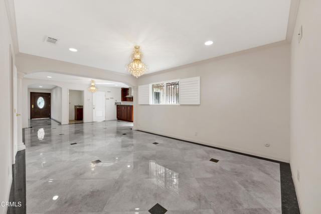 MLS #P1-24164 image #2