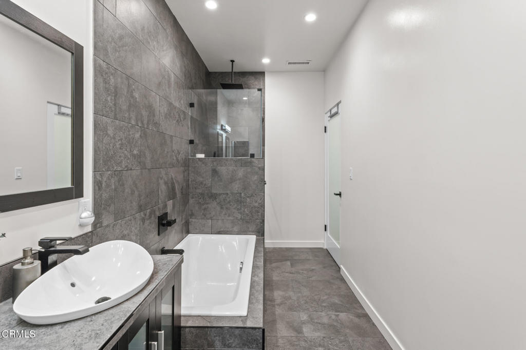 MLS #P1-24225 image #24