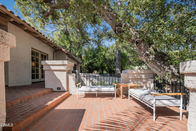 MLS #P1-24243 image #2