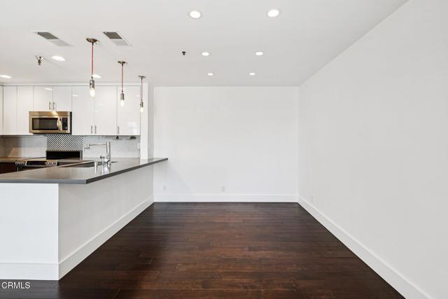 MLS #P1-24266 image #10