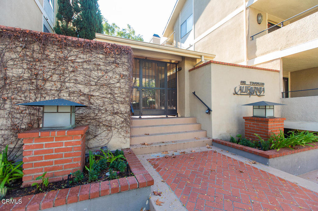 MLS #P1-24284 image #1