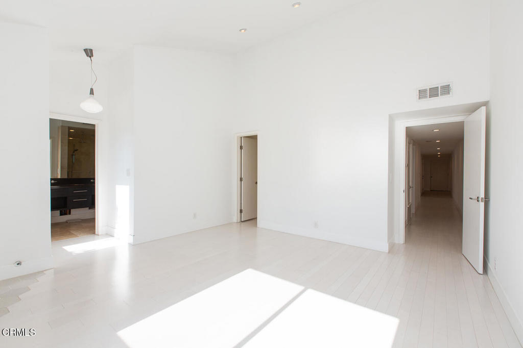 MLS #P1-24284 image #14