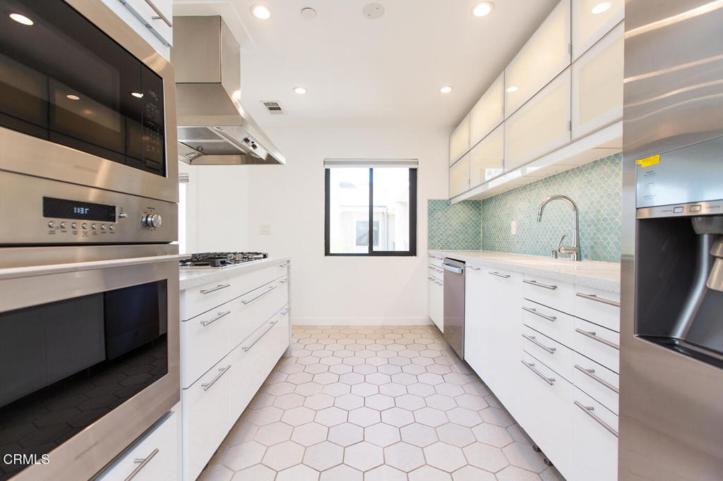 MLS #P1-24284 image #9