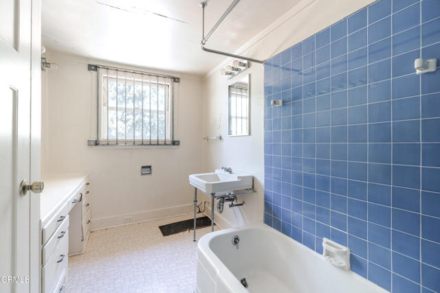 MLS #P1-24311 image #29