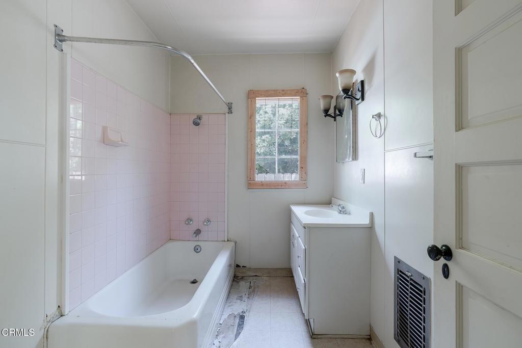 MLS #P1-24313 image #18