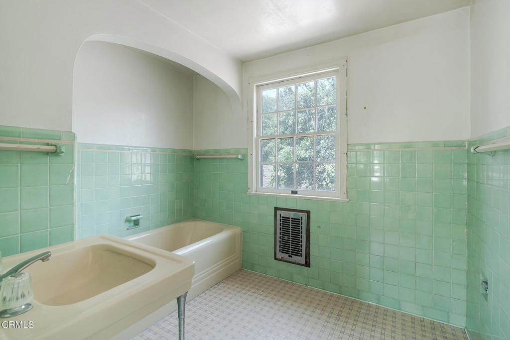 MLS #P1-24313 image #24