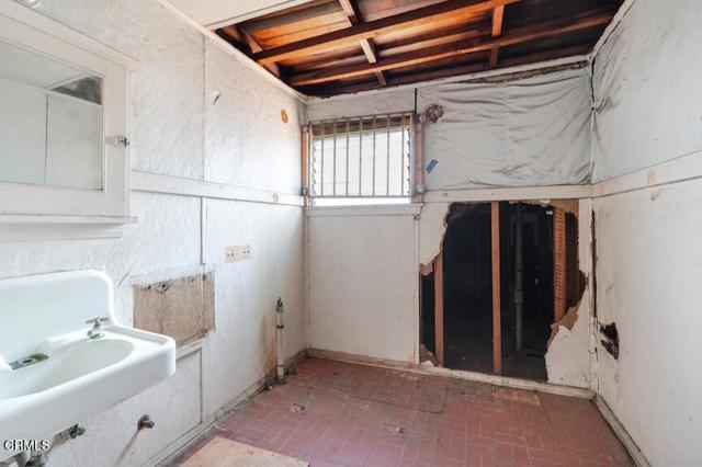 MLS #P1-24316 image #32