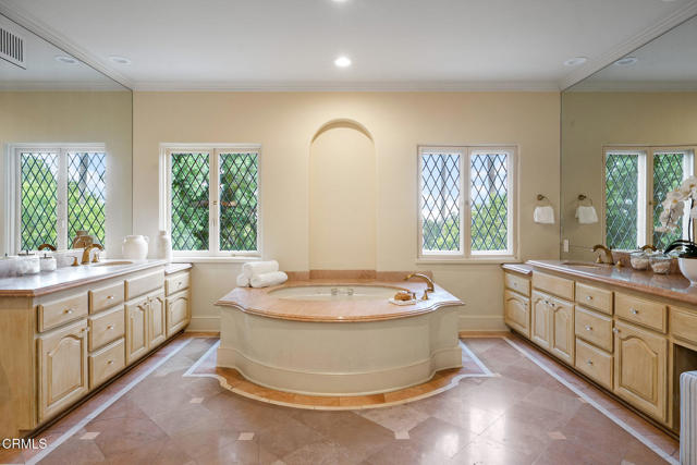 MLS #P1-24340 image #16